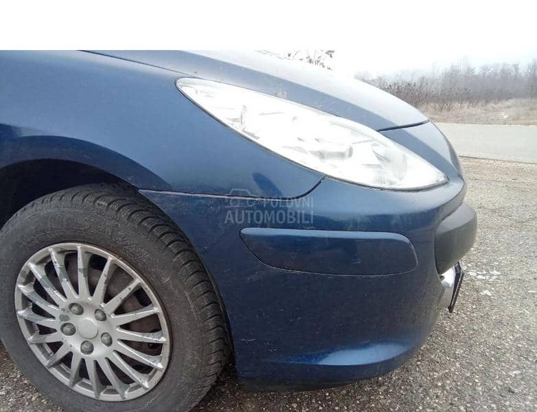 Peugeot 307 1.6b -  kompletan auto u delovima