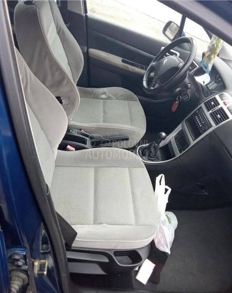 Peugeot 307 1.6b -  kompletan auto u delovima