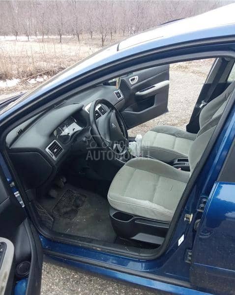 Peugeot 307 1.6b -  kompletan auto u delovima