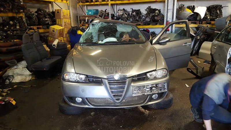 Alfa Romeo 156 2002 -  kompletan auto u delovima