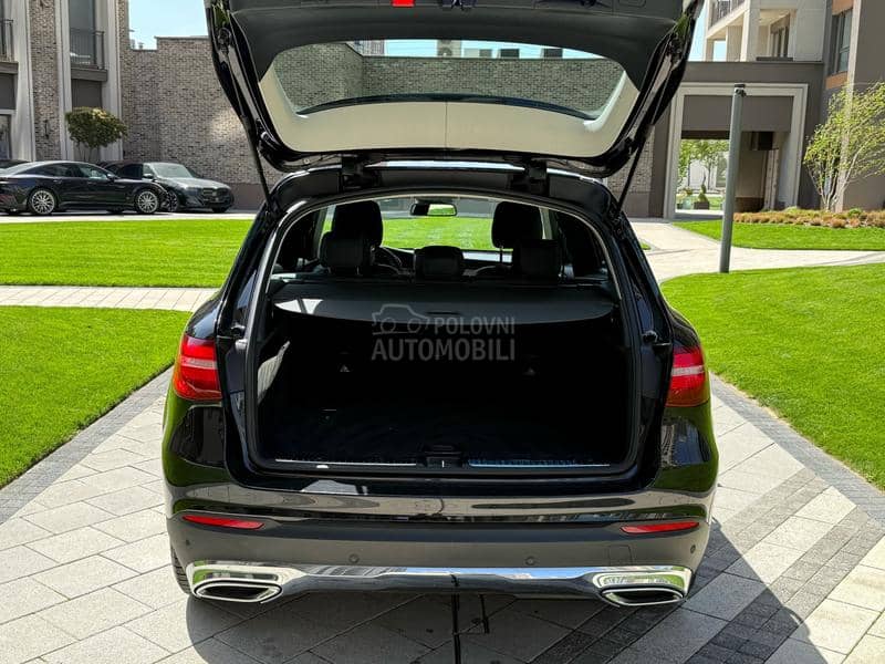 Mercedes Benz GLC 220 d 4MATIC