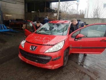 Peugeot 207 2007 -  kompletan auto u delovima
