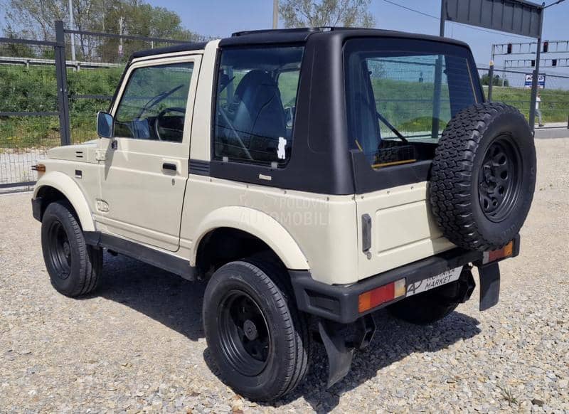 Suzuki SJ Samurai 410