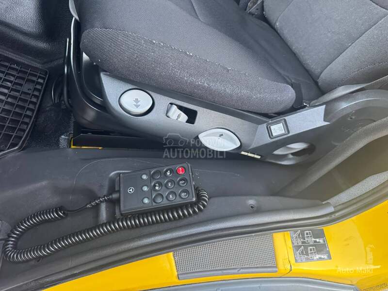 Mercedes Benz Atego 822