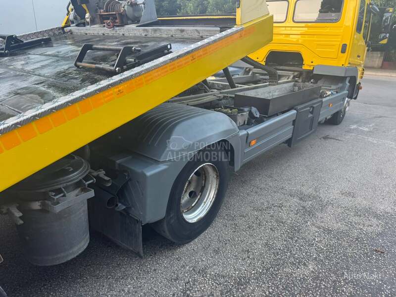Mercedes Benz Atego 822