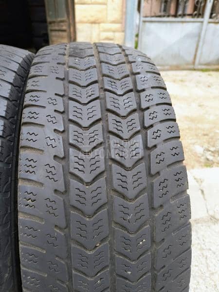 Semperit 215/65 R16 Zimska
