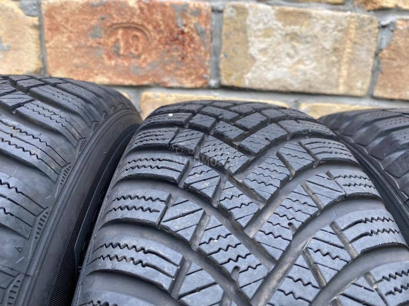 Hankook 185/70 R14 Zimska