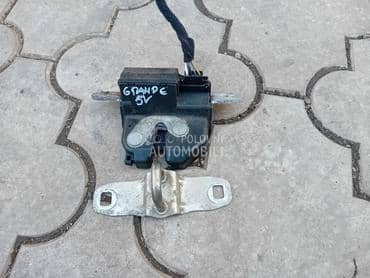 Brava gepek vrata (5 vrata) za Fiat Grande Punto od 2005. do 2012. god.