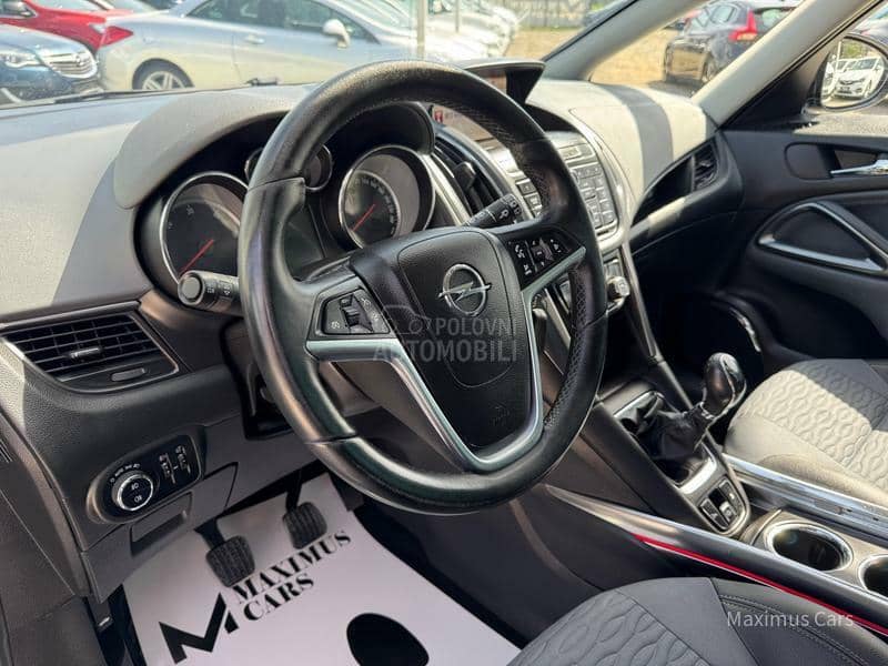 Opel Zafira 2.0 CDTI