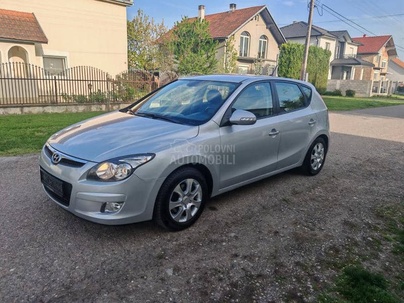 Hyundai i30 1.6 crdi