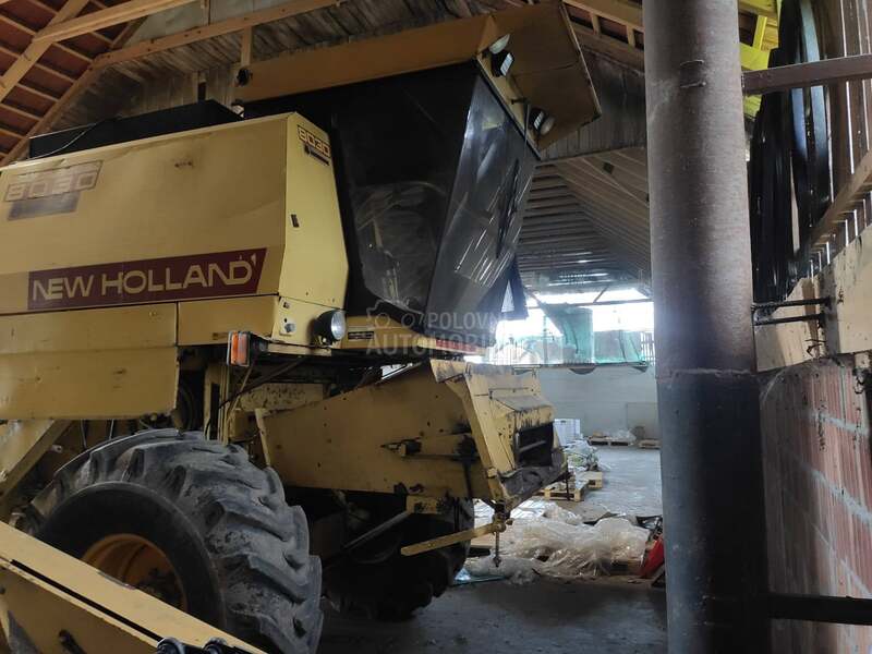New Holland 8030