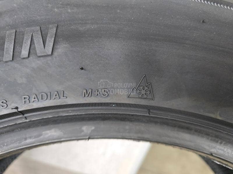 Bridgestone 265/60 R18 Zimska