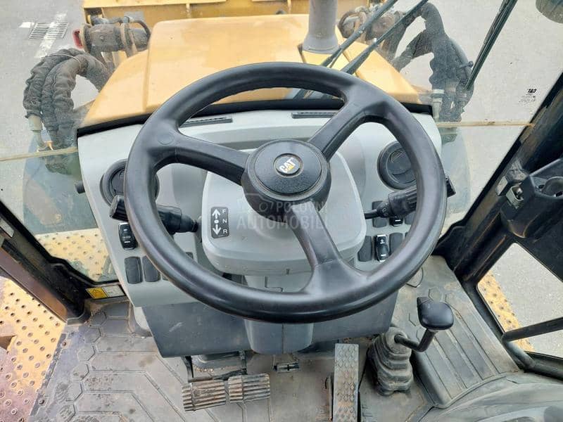 CAT 428 F2