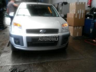 Ford Fusion 2005 -  kompletan auto u delovima