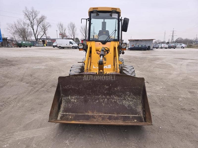 JCB ZX407B/Prednji utovarivač