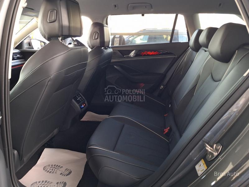 Volkswagen Passat B9 Elegance 2.0 TDI DSG