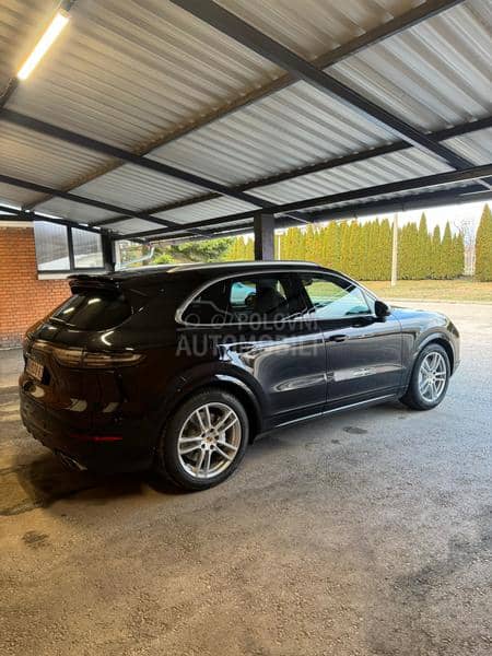 Porsche Cayenne turbo
