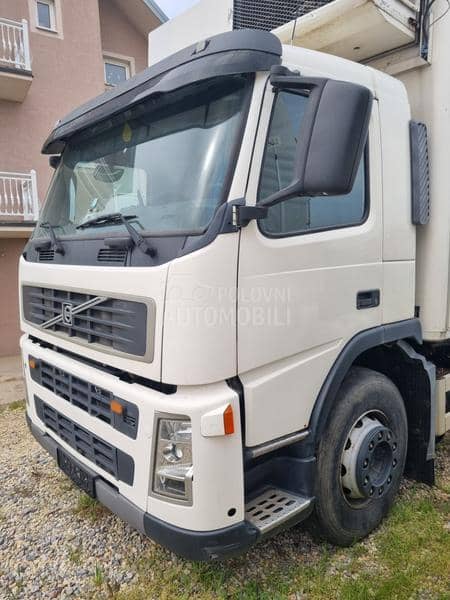 Volvo FM9