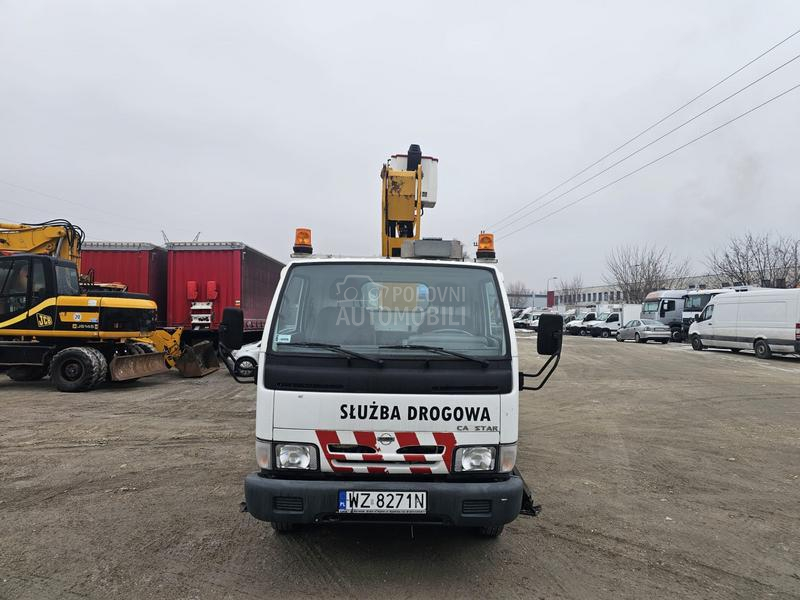 Nissan Cabstar 35.10/Auto korpa