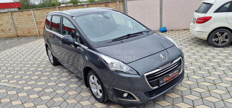 Peugeot 5008 1.6 Hdi Style