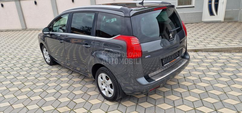 Peugeot 5008 1.6 Hdi Style