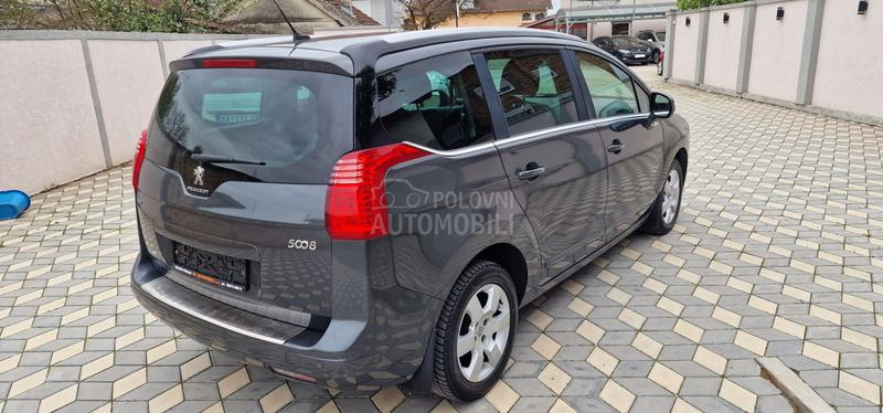 Peugeot 5008 1.6 Hdi Style