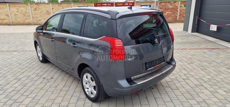 Peugeot 5008 1.6 Hdi Style
