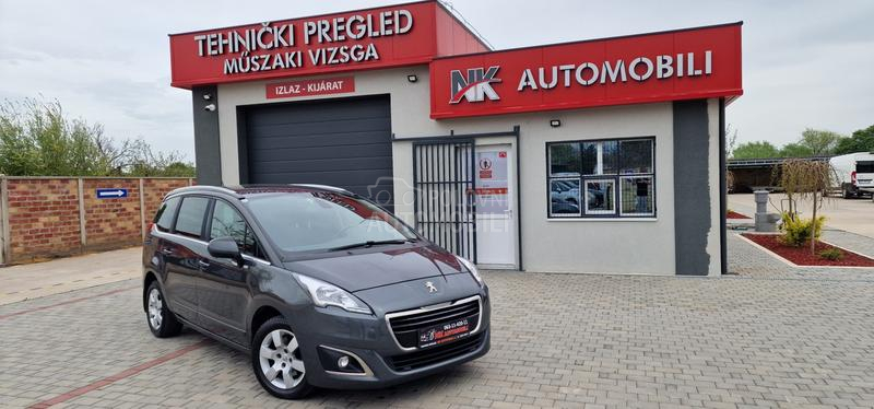 Peugeot 5008 1.6 Hdi Style
