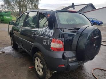 Renault Scenic 2002 -  kompletan auto u delovima