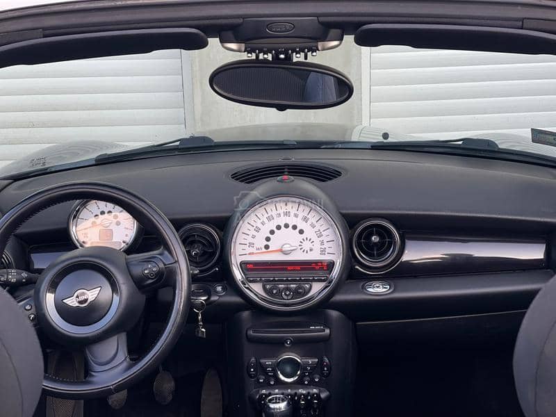 MINI Cooper Facelift Model