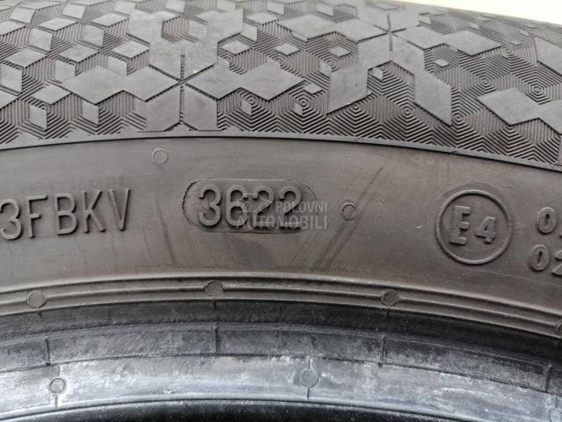 Continental 235/55 R17 Zimska