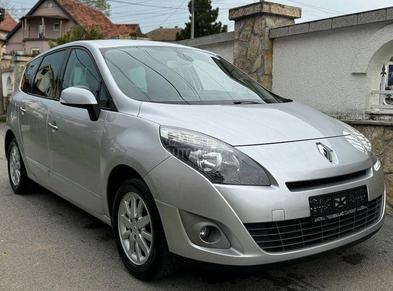 Renault Grand Scenic 1.4 TCE 7 Sedista