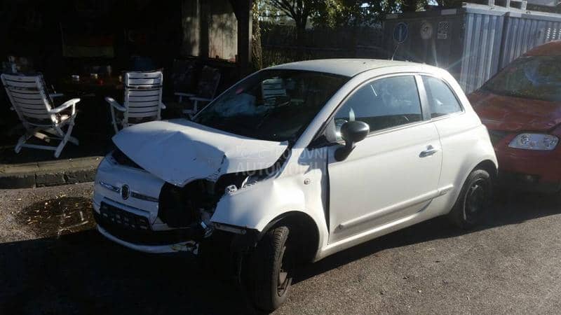 Fiat 500 2010 -  kompletan auto u delovima