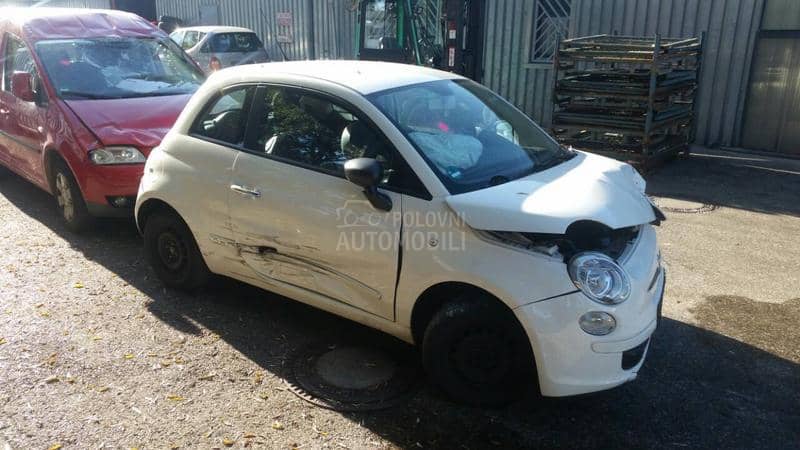 Fiat 500 2010 -  kompletan auto u delovima