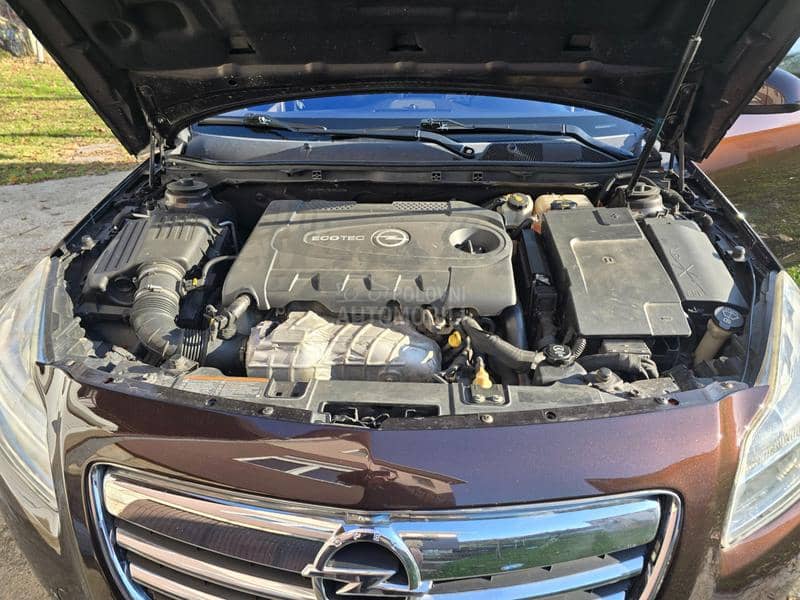 Opel Insignia 2,0  cdti