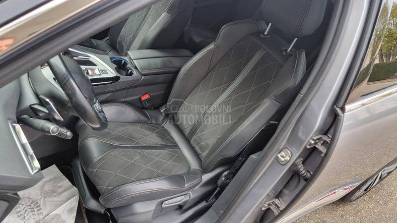Peugeot 5008 2.0 HDI GT-line