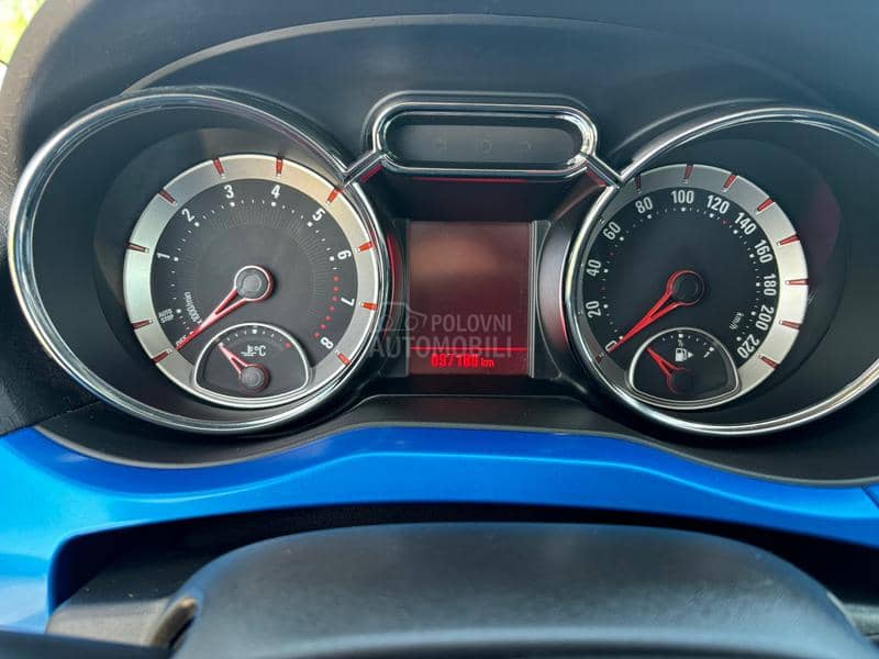 Opel Adam Nov CH