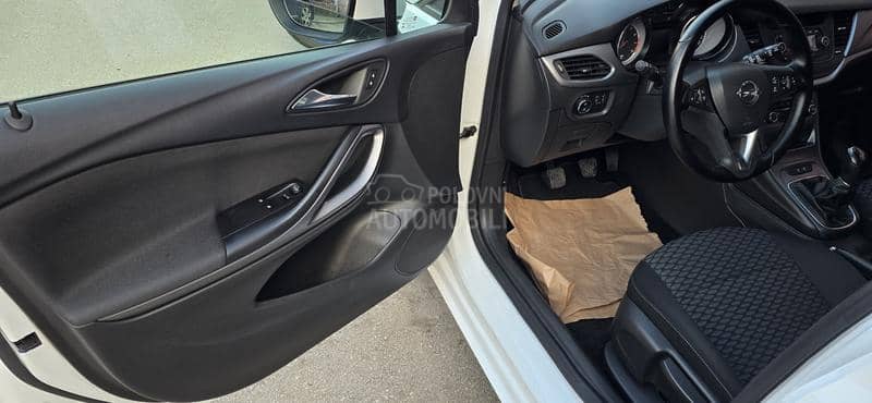 Opel Astra K 