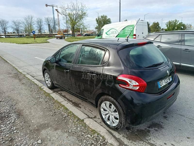 Peugeot 208 1.2 ben