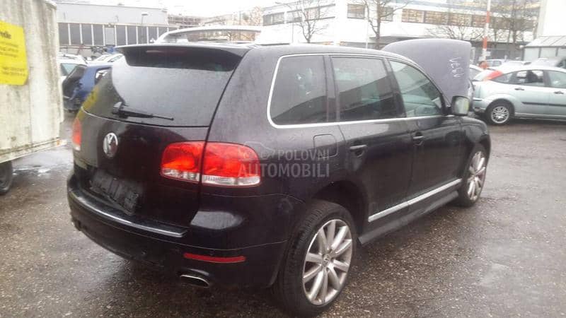 Volkswagen Touareg 2006 -  kompletan auto u delovima