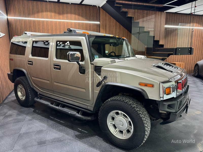 Hummer H2 