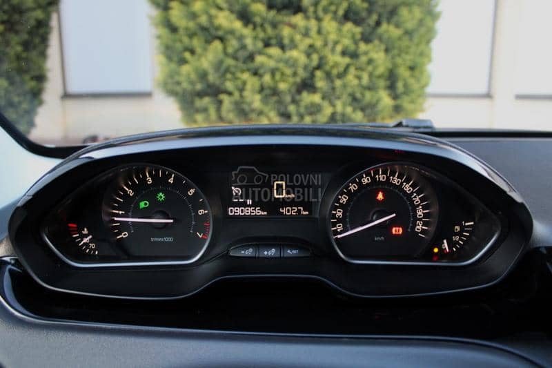 Peugeot 208 1.2 PURETECH