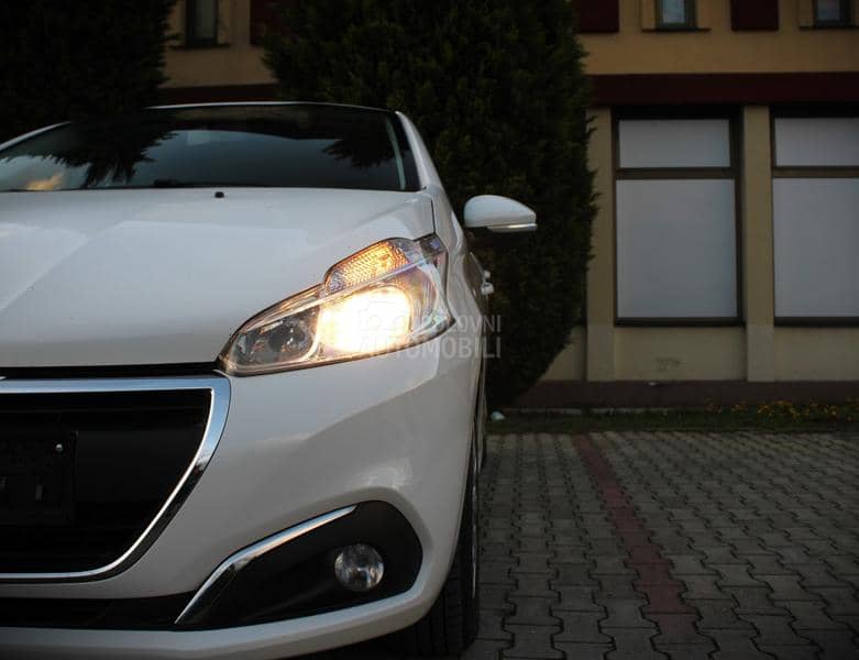 Peugeot 208 1.2 PURETECH