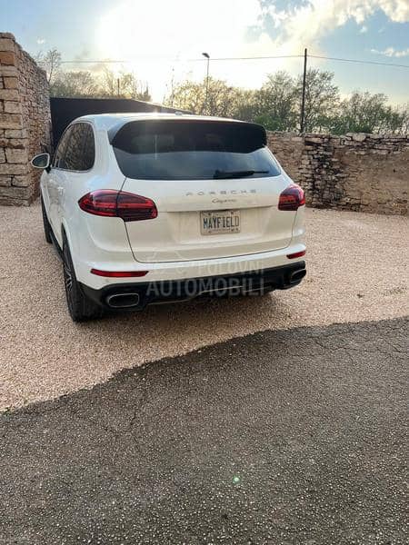 Porsche Cayenne 