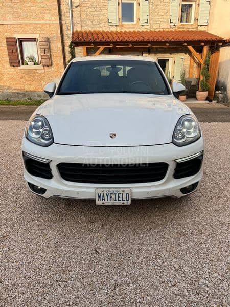 Porsche Cayenne 