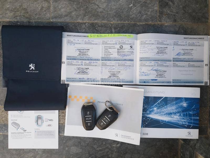 Peugeot 308 1.2i ALLURE/LED