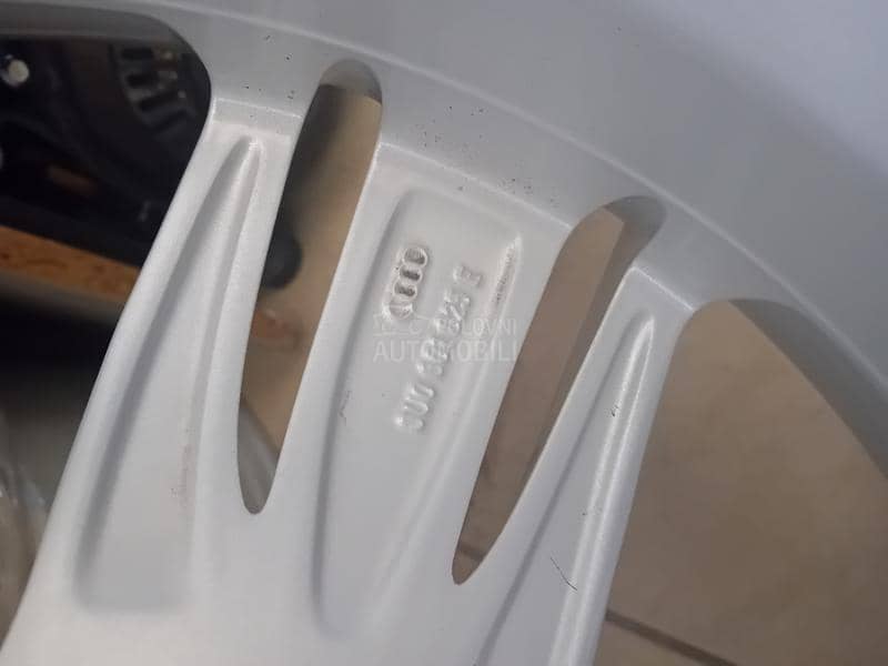 Aluminijumske felne ORIGINAL  Q3 17" 5 x 112