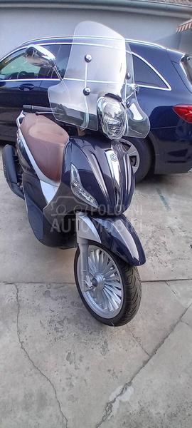 Piaggio Beverly 300 Švajcarac