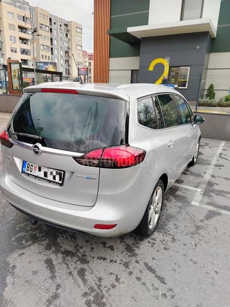 Opel Zafira Tourer