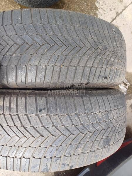 Bridgestone 255/60 R18 Zimska